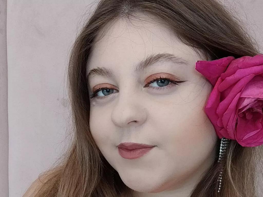 Avatar of MaddieRosse