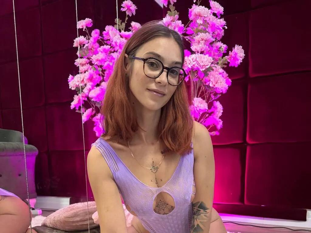 LiveJasmin MiaSolle is Freechat MiaSolle — Deep conversations, playful flirting, soft kisses, late-night laughter, confidence, kindness, and a good sense of humor. Oh --- and chocolate ice cream, spontaneous compliments, and someone who knows how to make me blush.