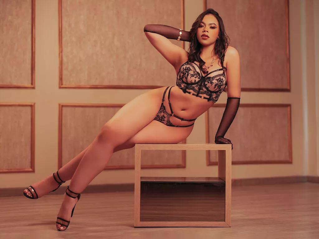 LiveJasmin NicoleViscontti is Freechat NicoleViscontti — I love fun conversations, silly jokes, and people who can make me laugh. Creativity is my love language---I enjoy drawing, singing, and experimenting with new styles and fantasies.