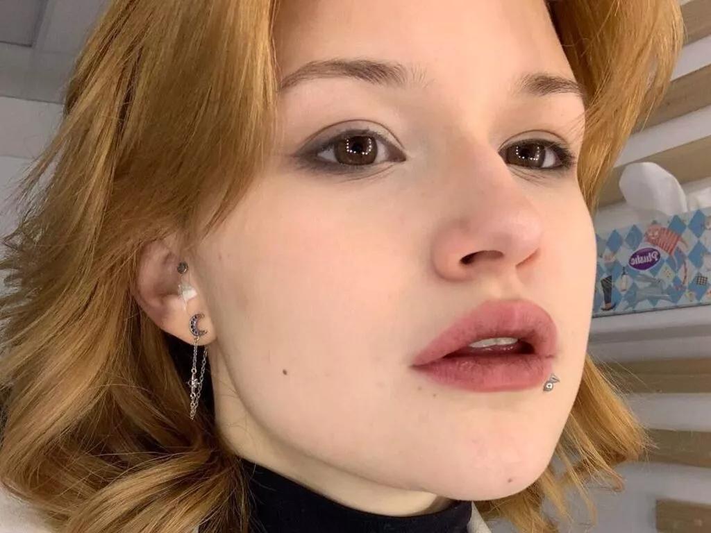 LiveJasmin NishaRayo is Freechat NishaRayo — Dancing, singing, riding horses, chess, tenderness :)