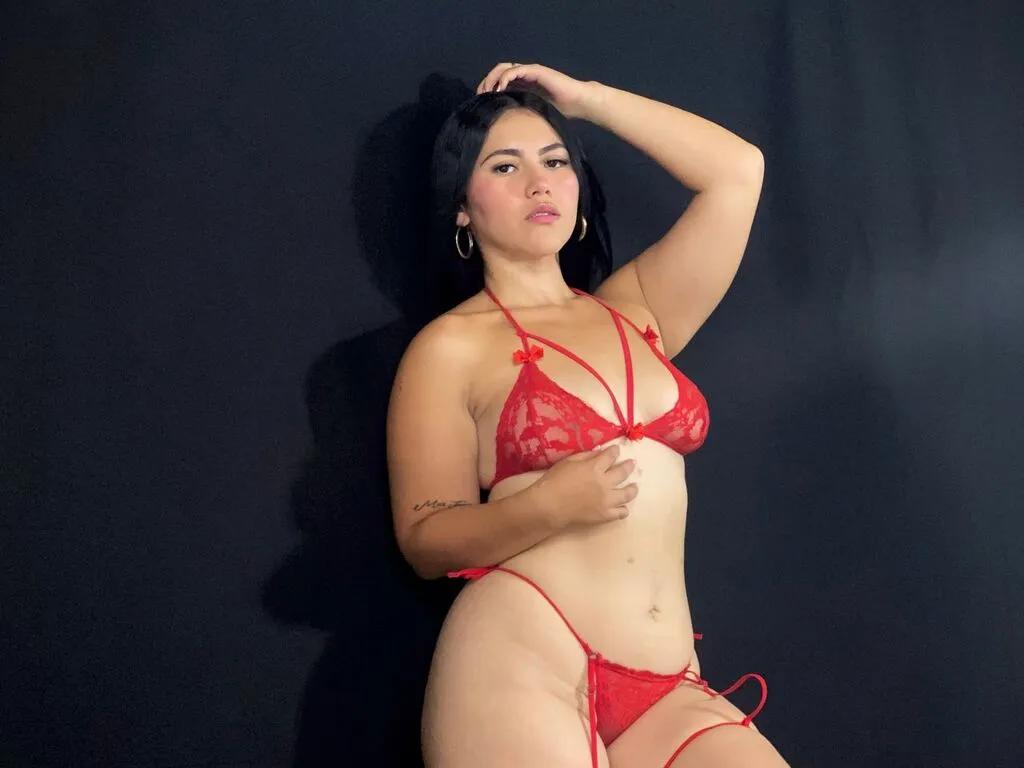 Offline SofiaHeaton on LiveJasmin