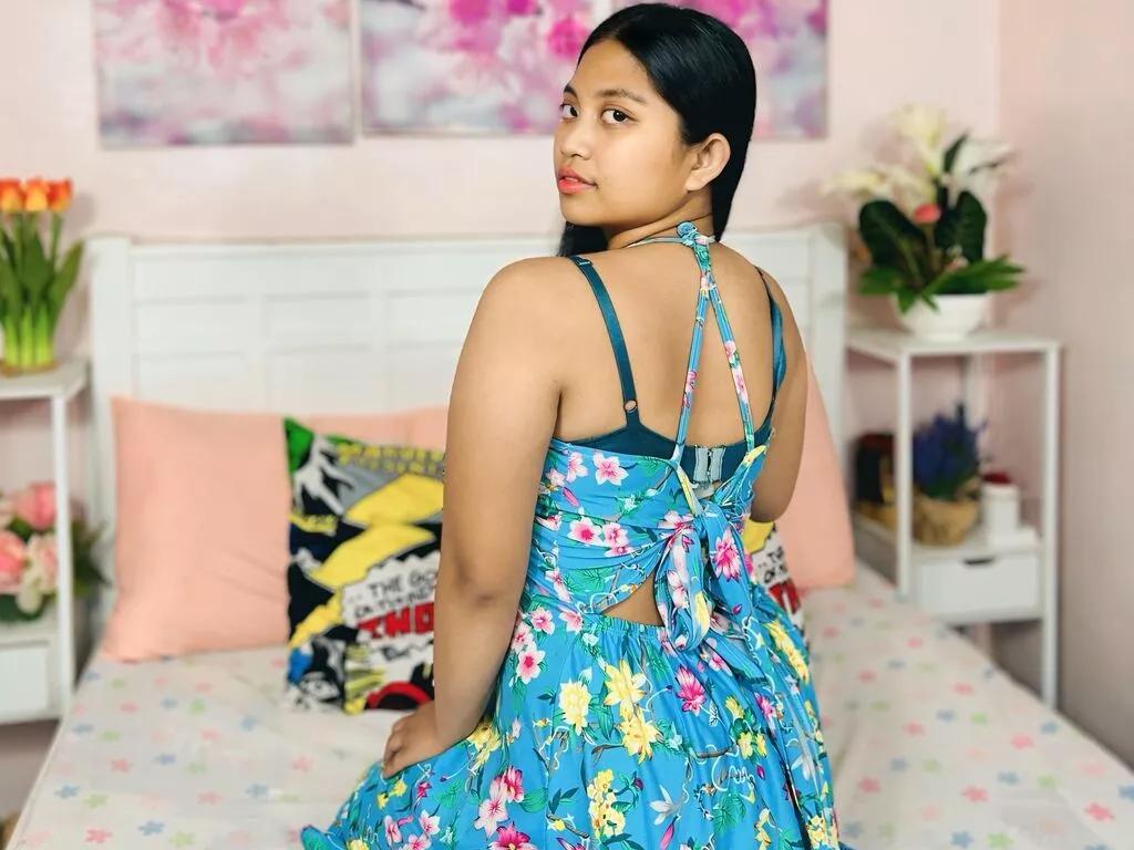 LiveJasmin SophiaCharms is Freechat SophiaCharms — i like sweets!