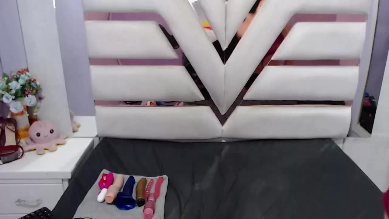 Offline alaha_evans on Streamray