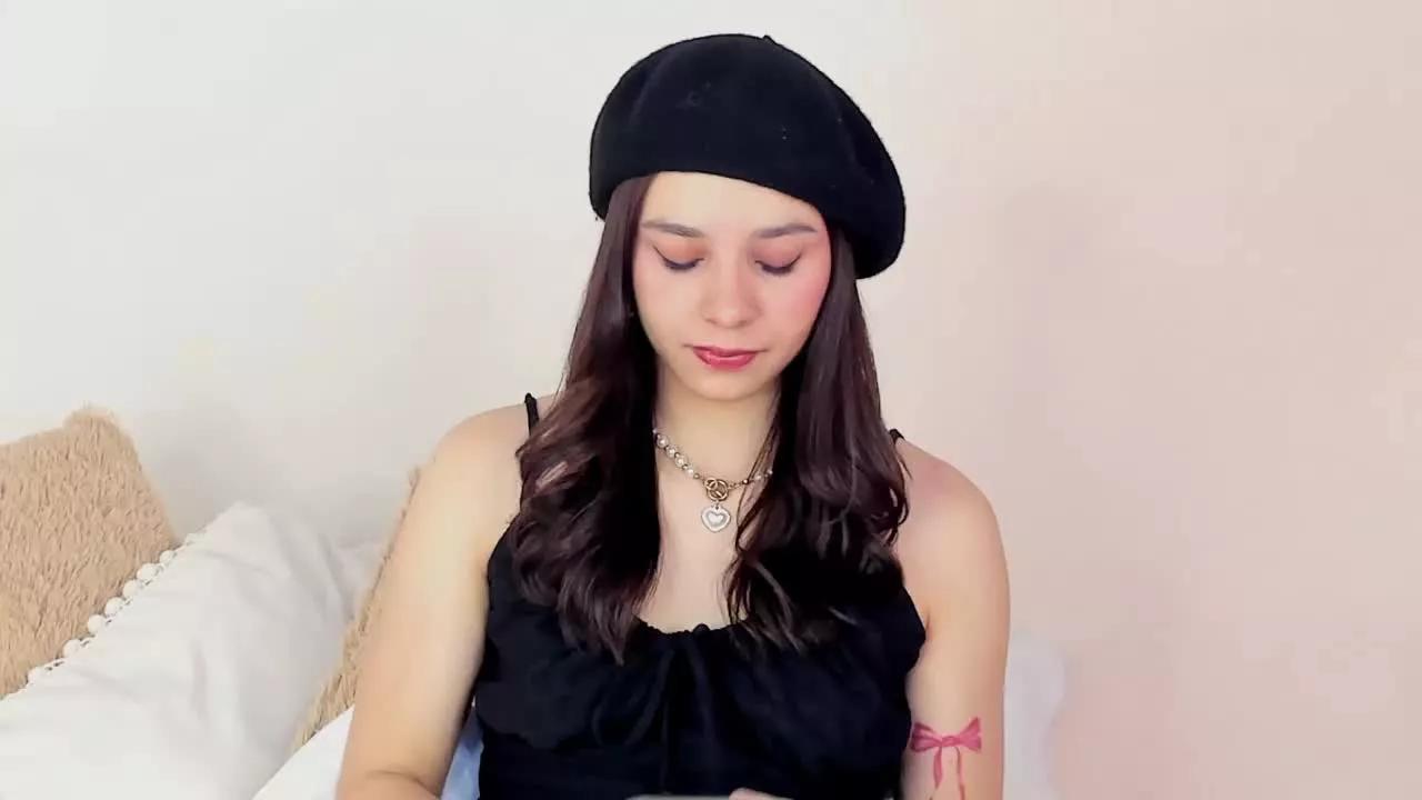 Offline AliceRicci on Streamray