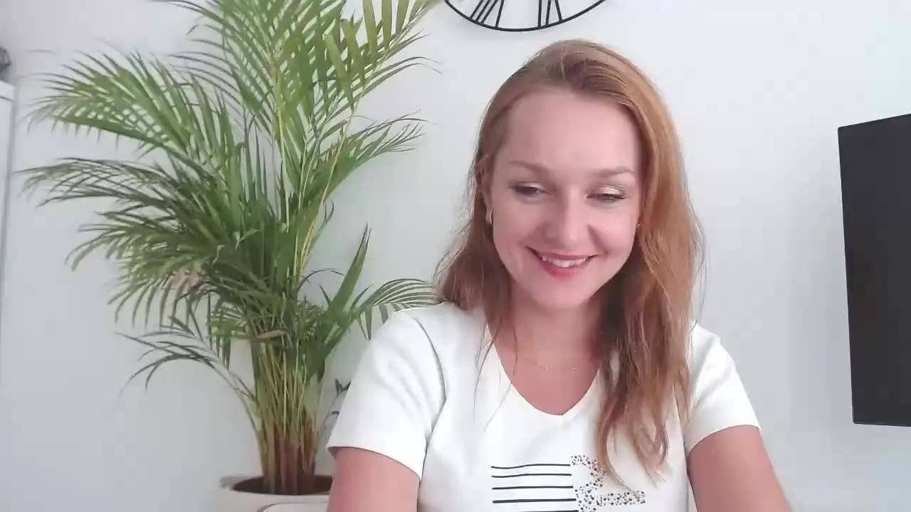 Offline AliciaTease on Streamray