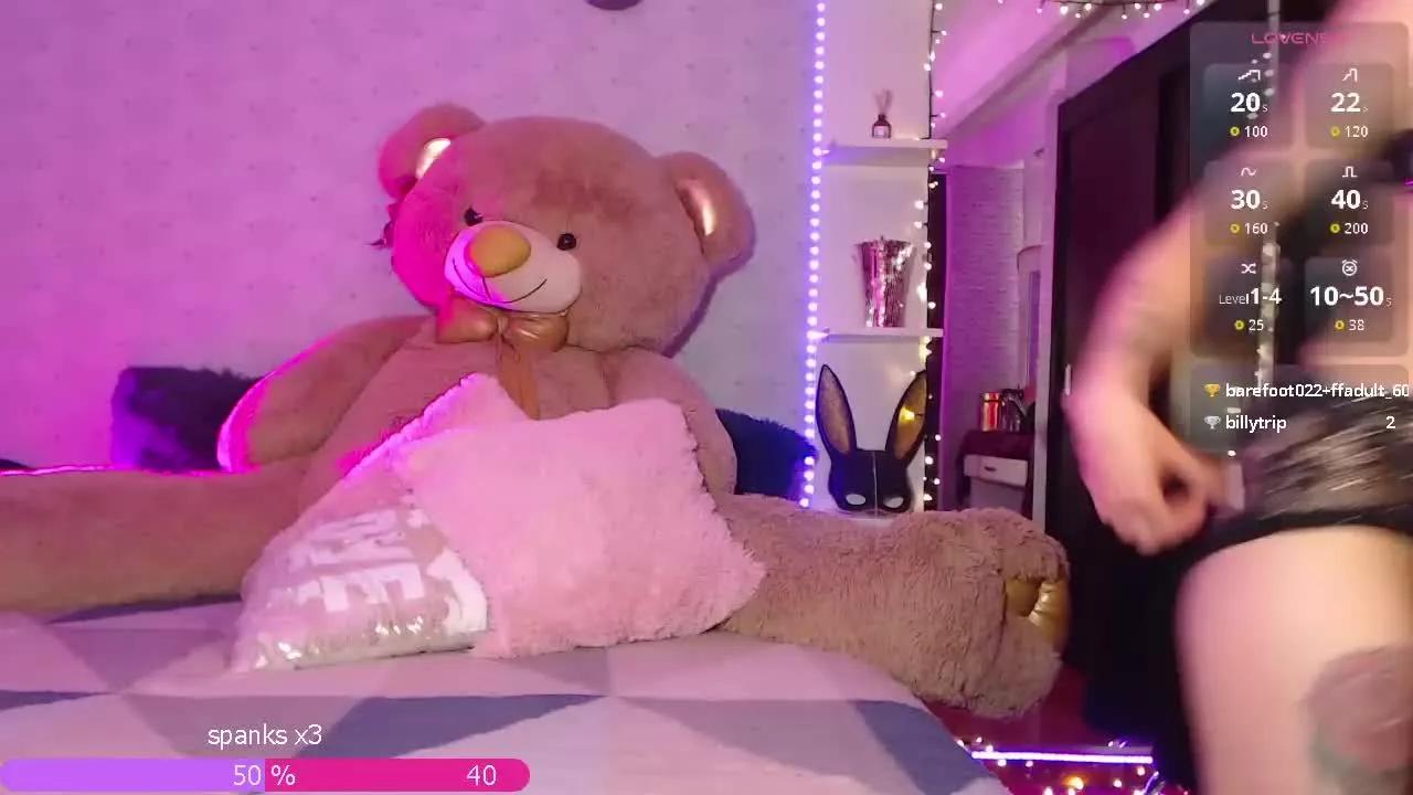 Offline Amelia_Ruso on Streamray