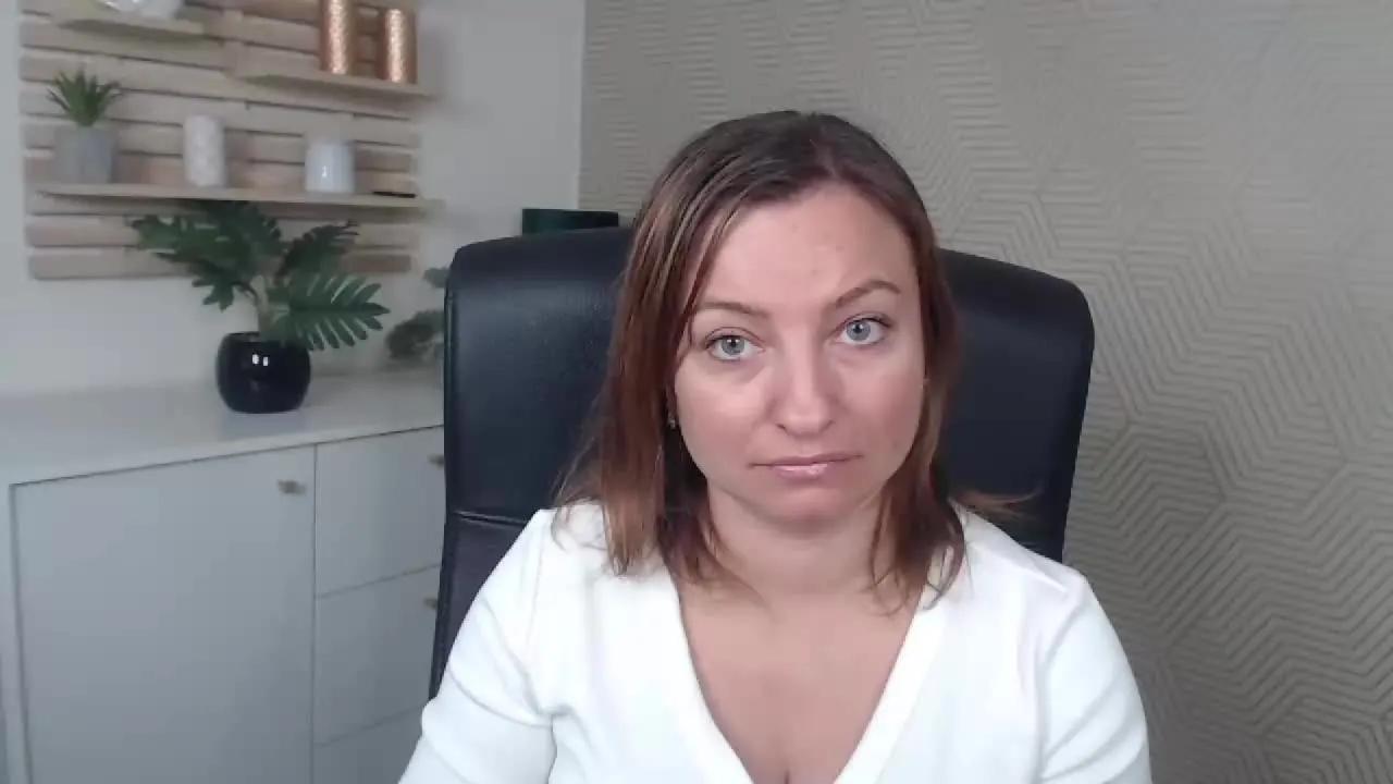 Offline an_gelaLove12 on Streamray