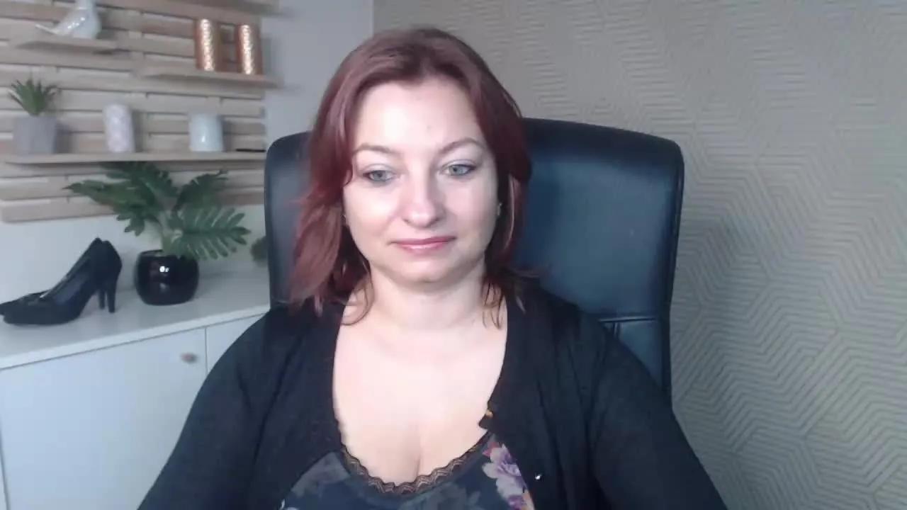 Offline an_gelaLove12 on Streamray