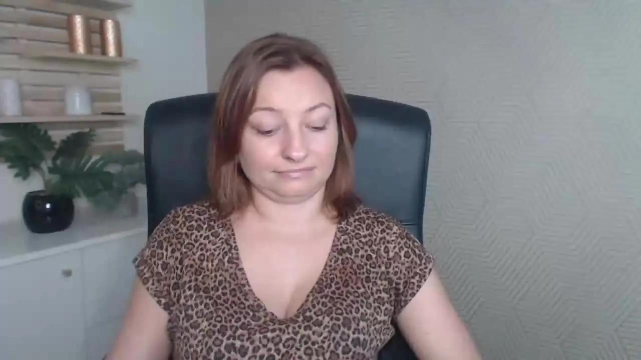 Offline an_gelaLove12 on Streamray