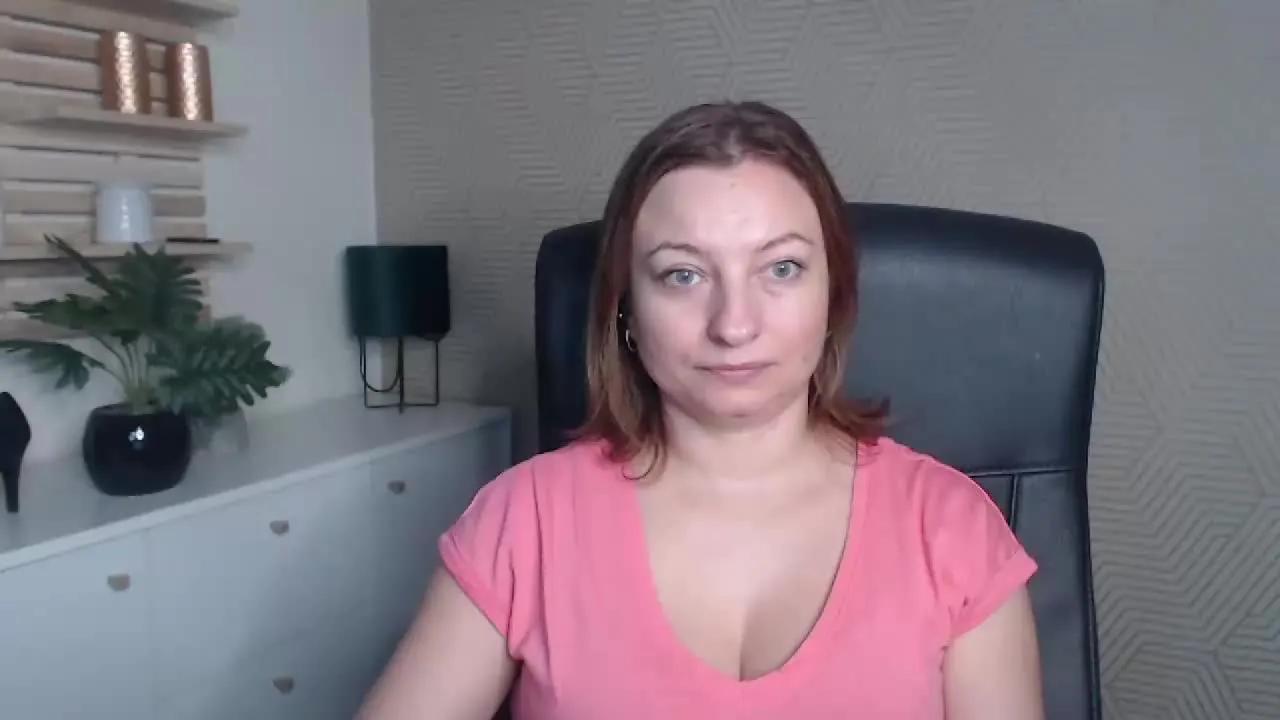 Offline an_gelaLove12 on Streamray