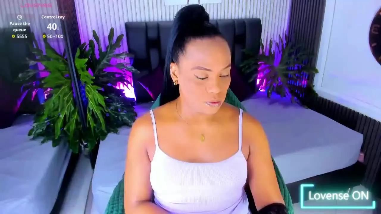 Offline AriebonyBrooke on Streamray