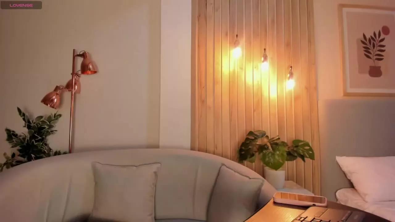 Offline AriRobertt on Streamray