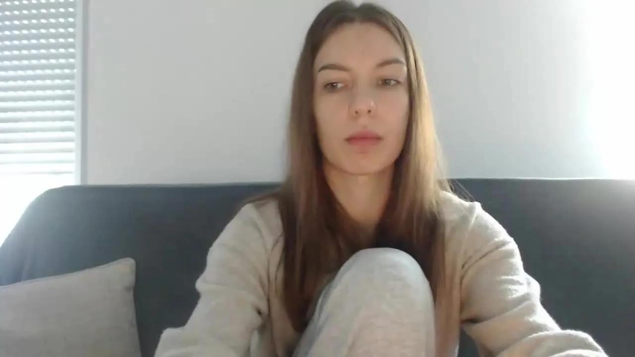 Offline AuroraKiss on Streamray