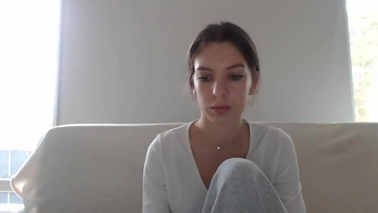 Offline AuroraKiss on Streamray