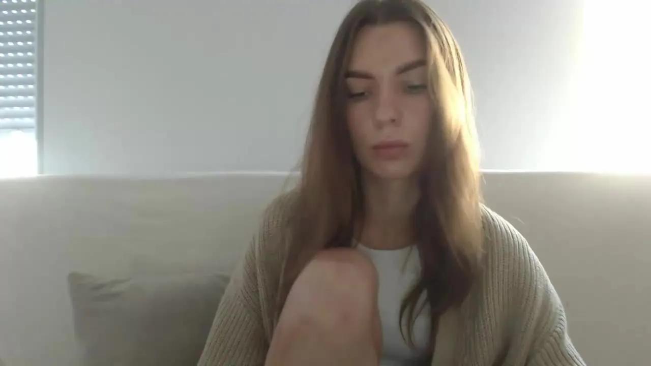 Offline AuroraKiss on Streamray