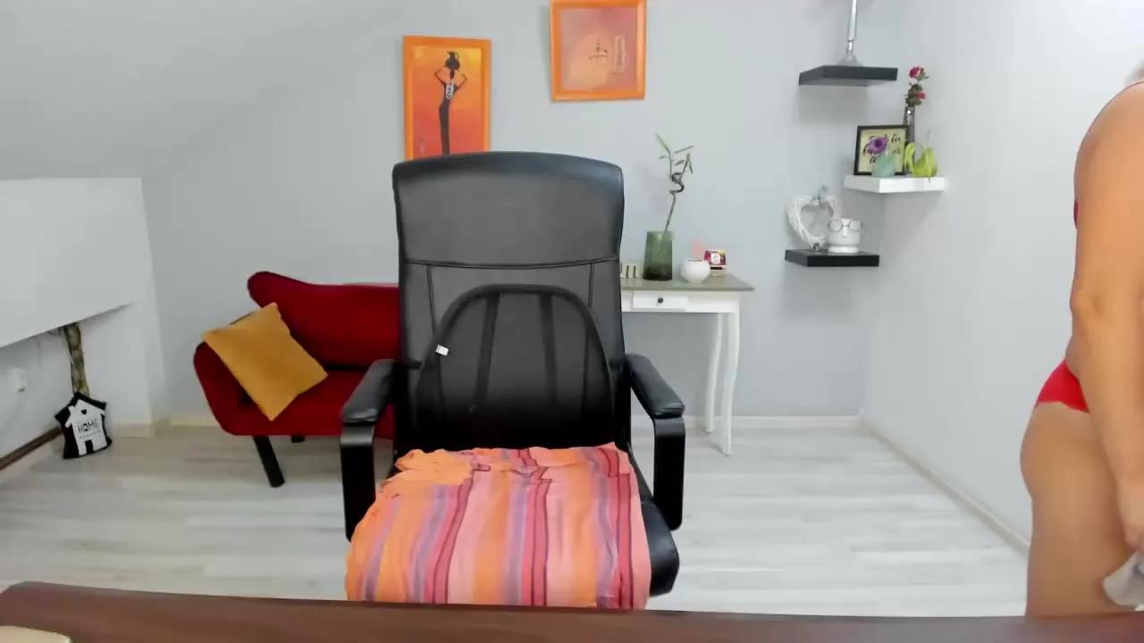 Offline Delicious_Lolly on Streamray