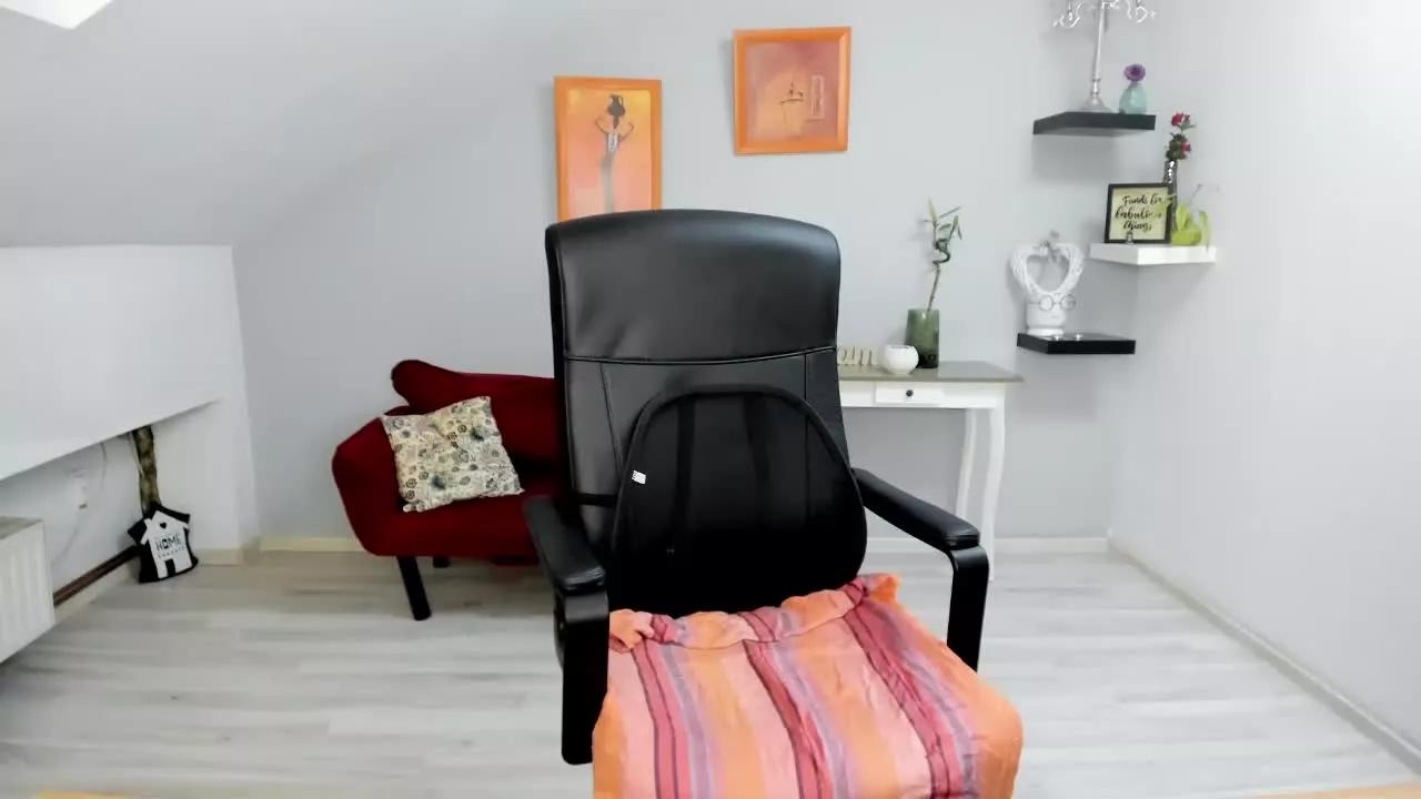 Offline Delicious_Lolly on Streamray