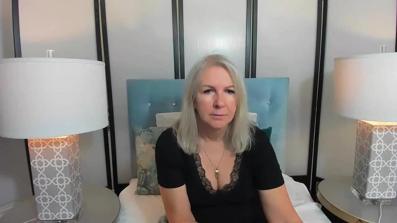 Streamray EricaWOMAN is Freechat EricaWOMAN — Freechat on Streamray
