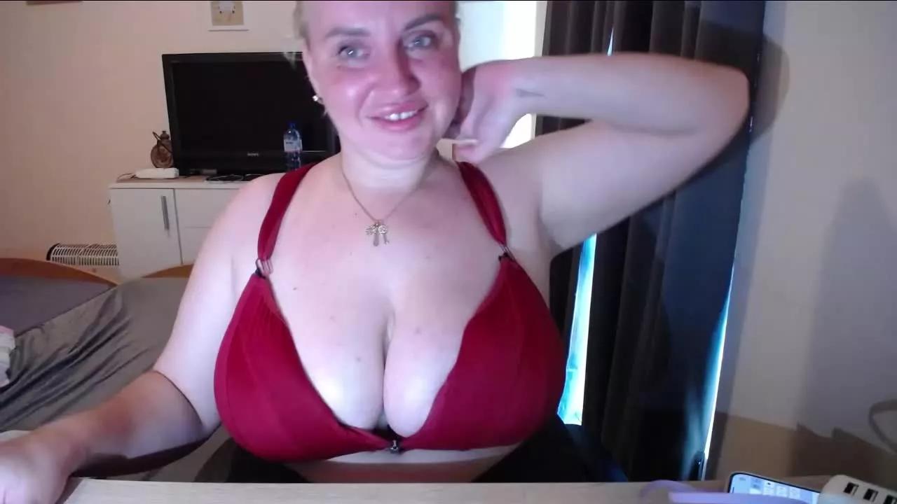 Offline ithinkaboutu on Streamray