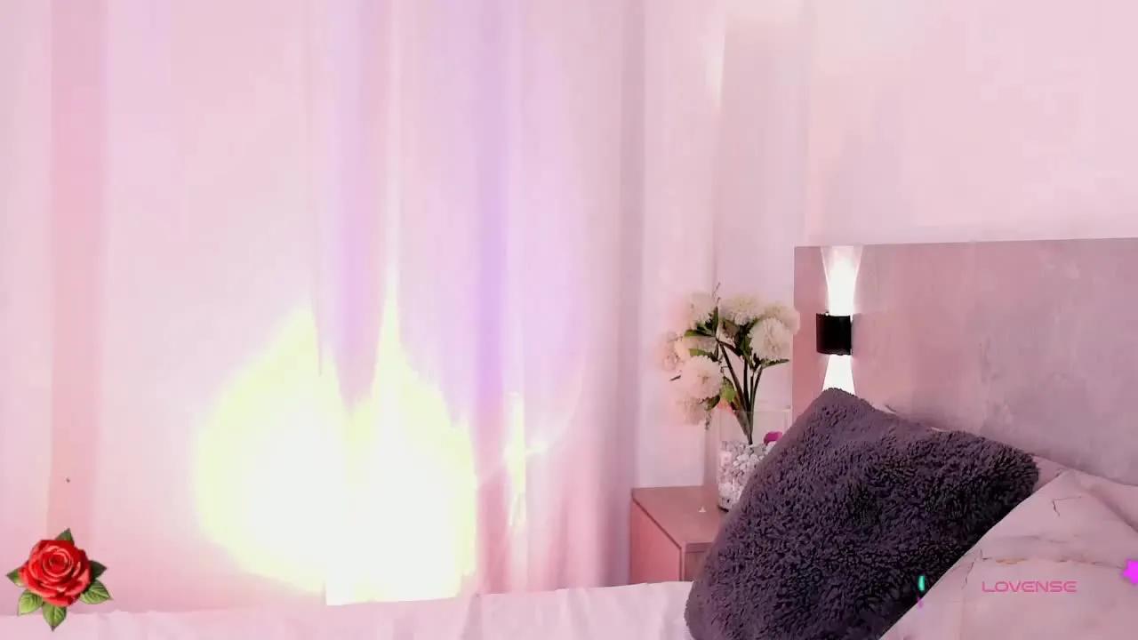 Freechat IvannaRoss on Streamray