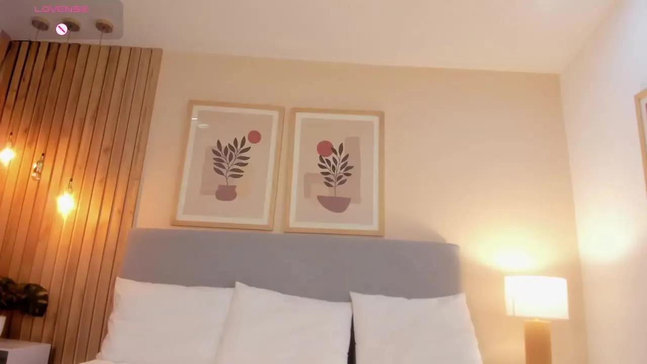 Offline Katiewonder on Streamray