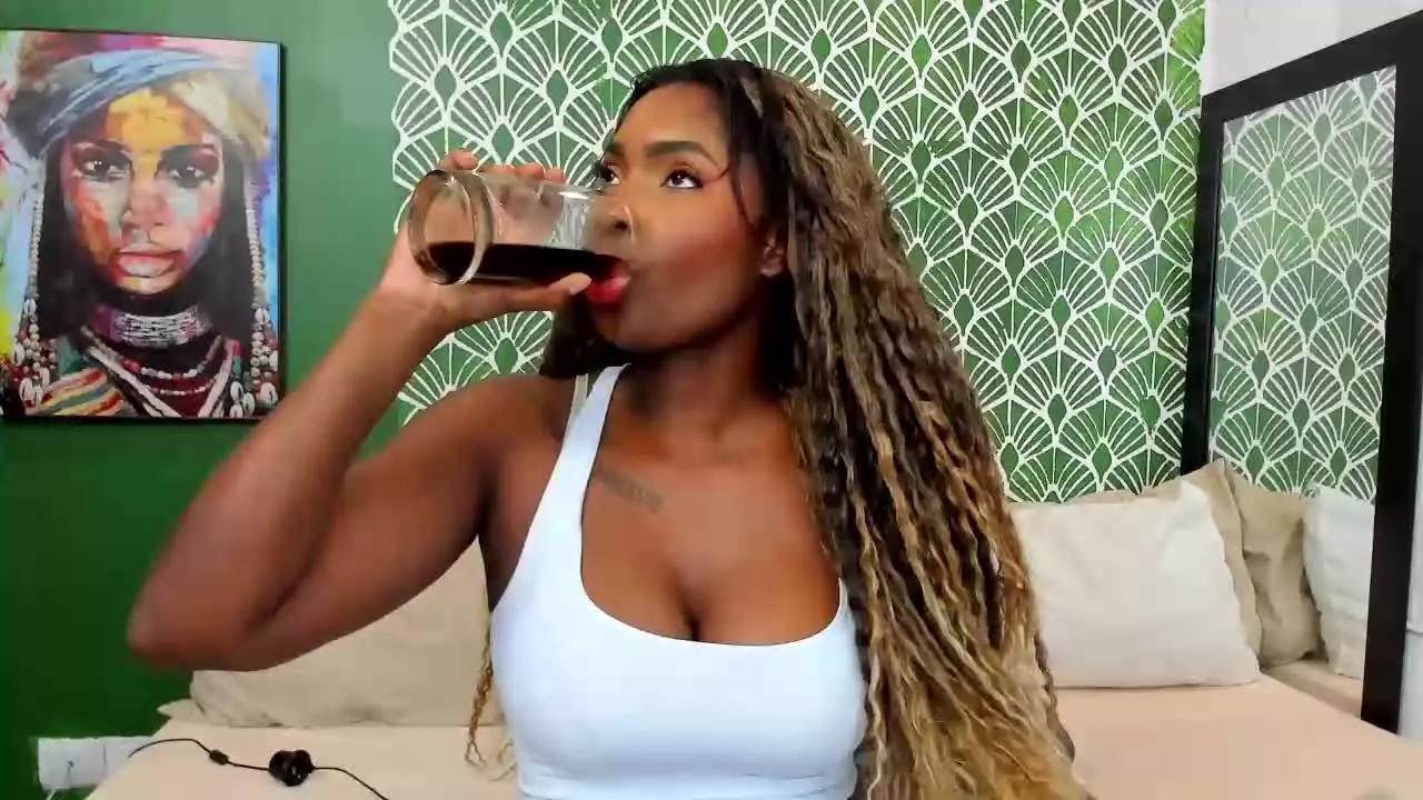 Offline katymontero on Streamray