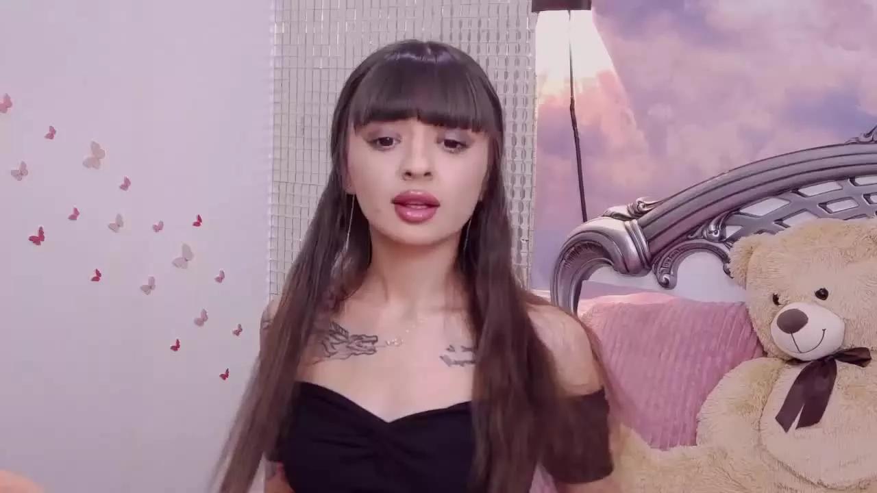 Offline KayaBelle on Streamray