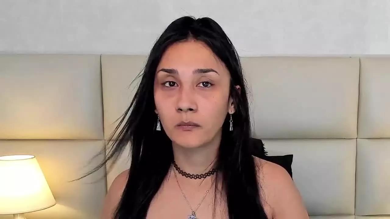 Offline KOURTNEYTRAVIS on Streamray