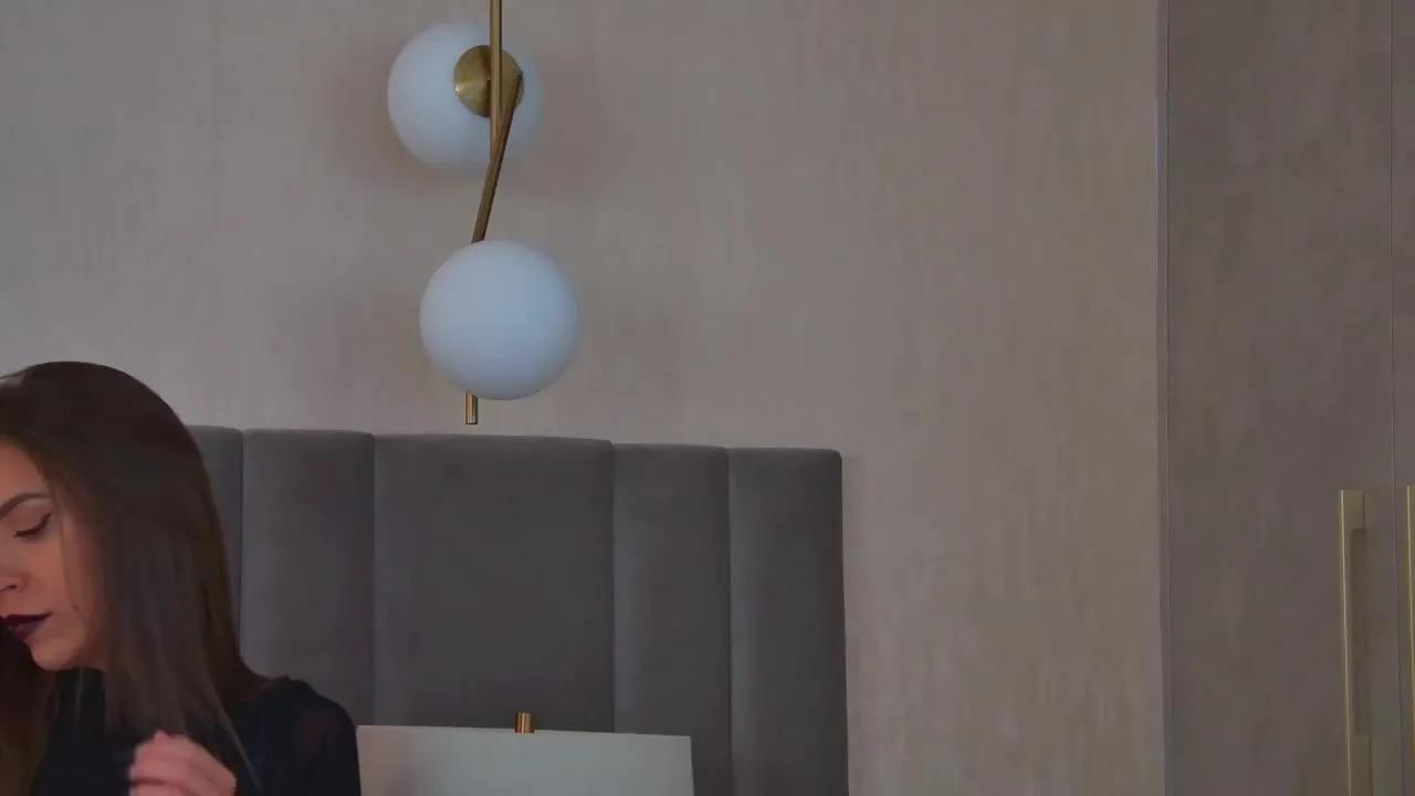 Offline LizzyKean on Streamray