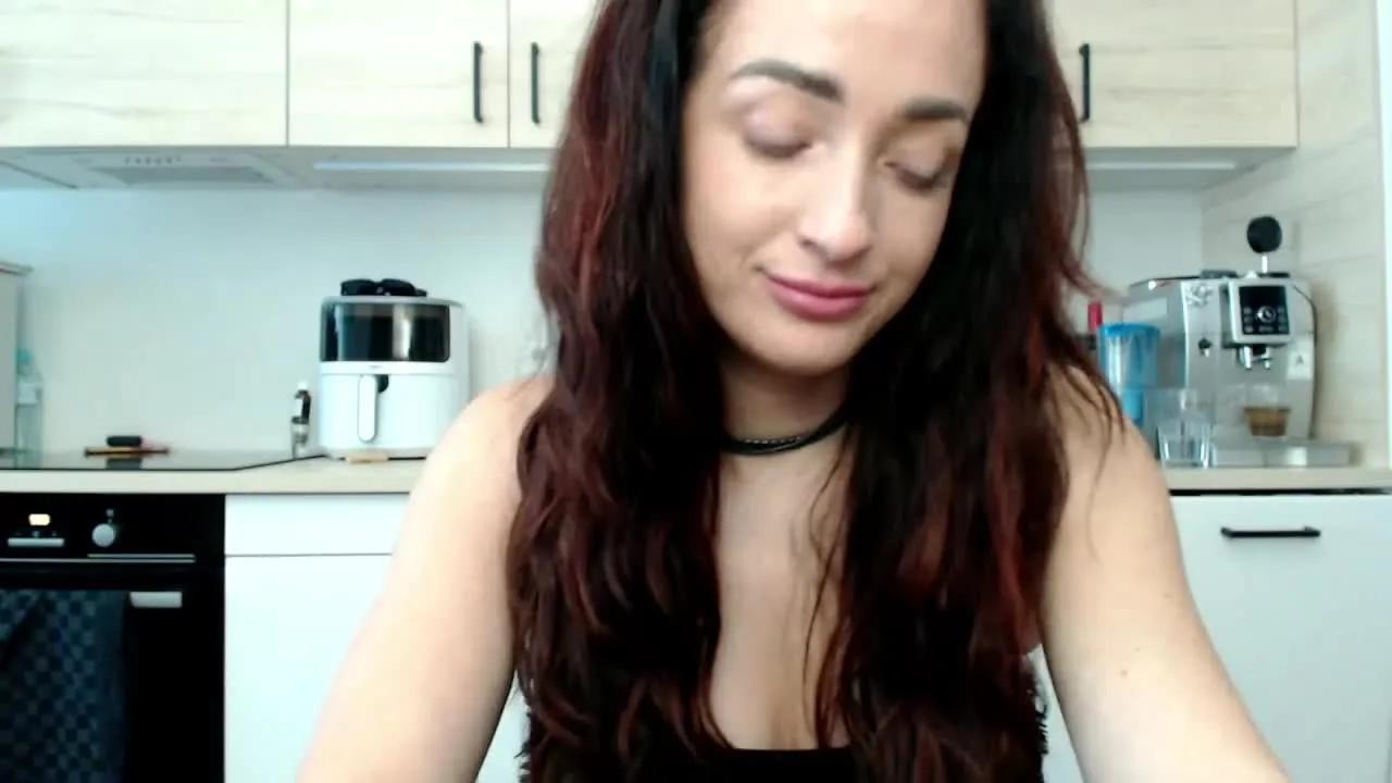 Offline LorenneDream on Streamray