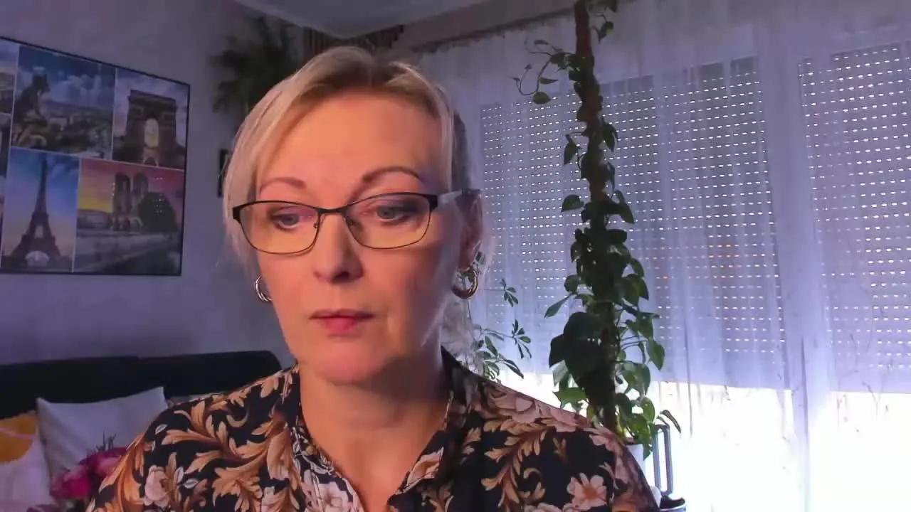 Offline LUXvanessa on Streamray