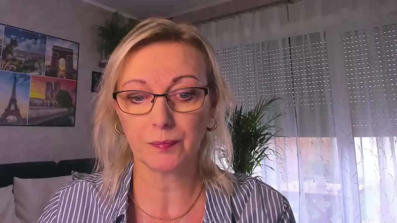 Offline LUXvanessa on Streamray