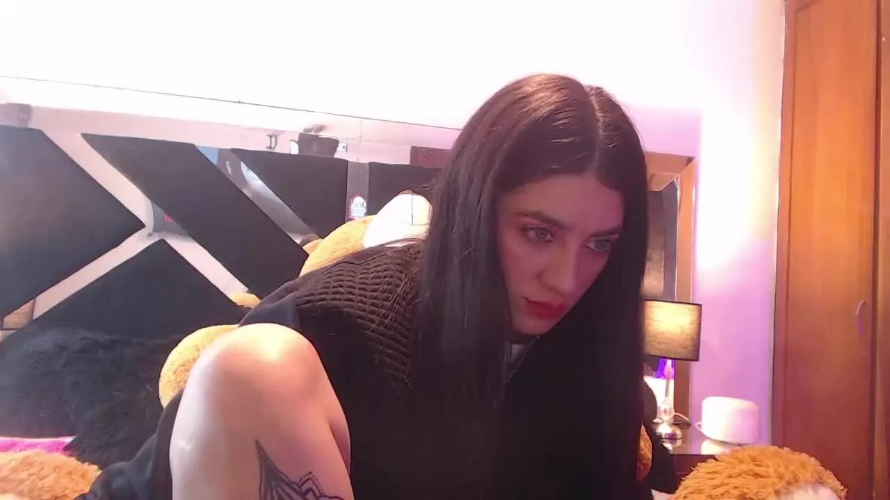 Offline Maria_Moon on Streamray