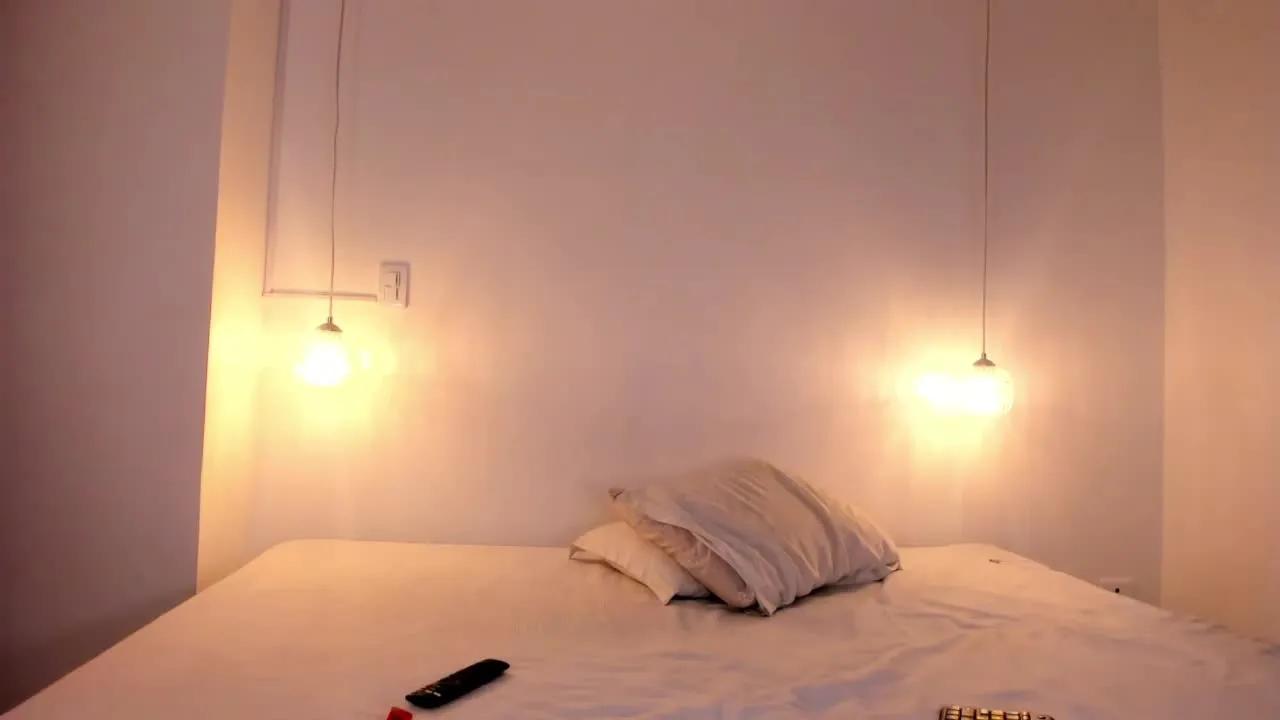 Offline MarianaSynnTS on Streamray