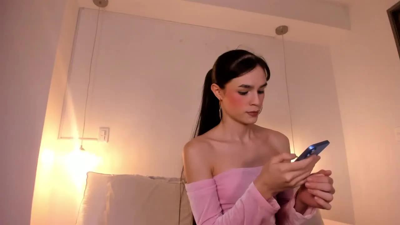 Offline MarianaSynnTS on Streamray