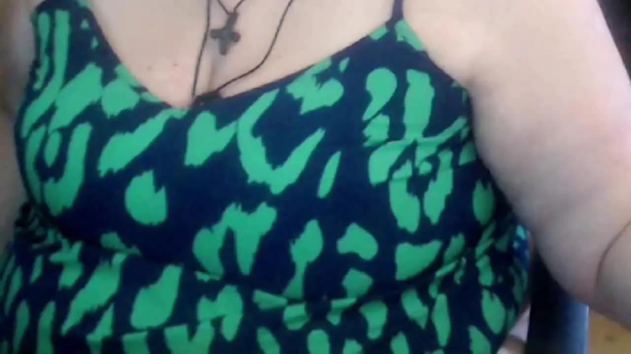 Offline mayalove6969 on Streamray