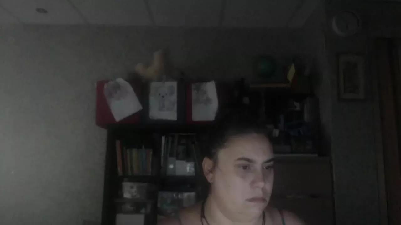 Offline mayalove6969 on Streamray