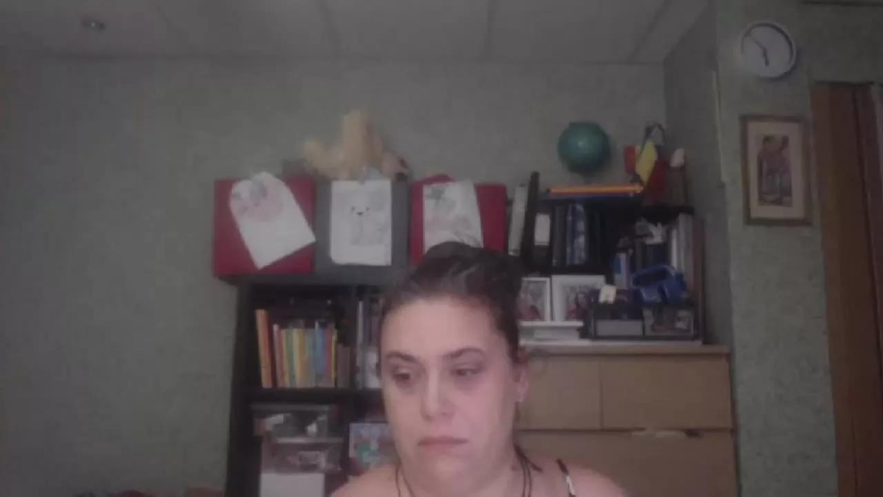 Offline mayalove6969 on Streamray