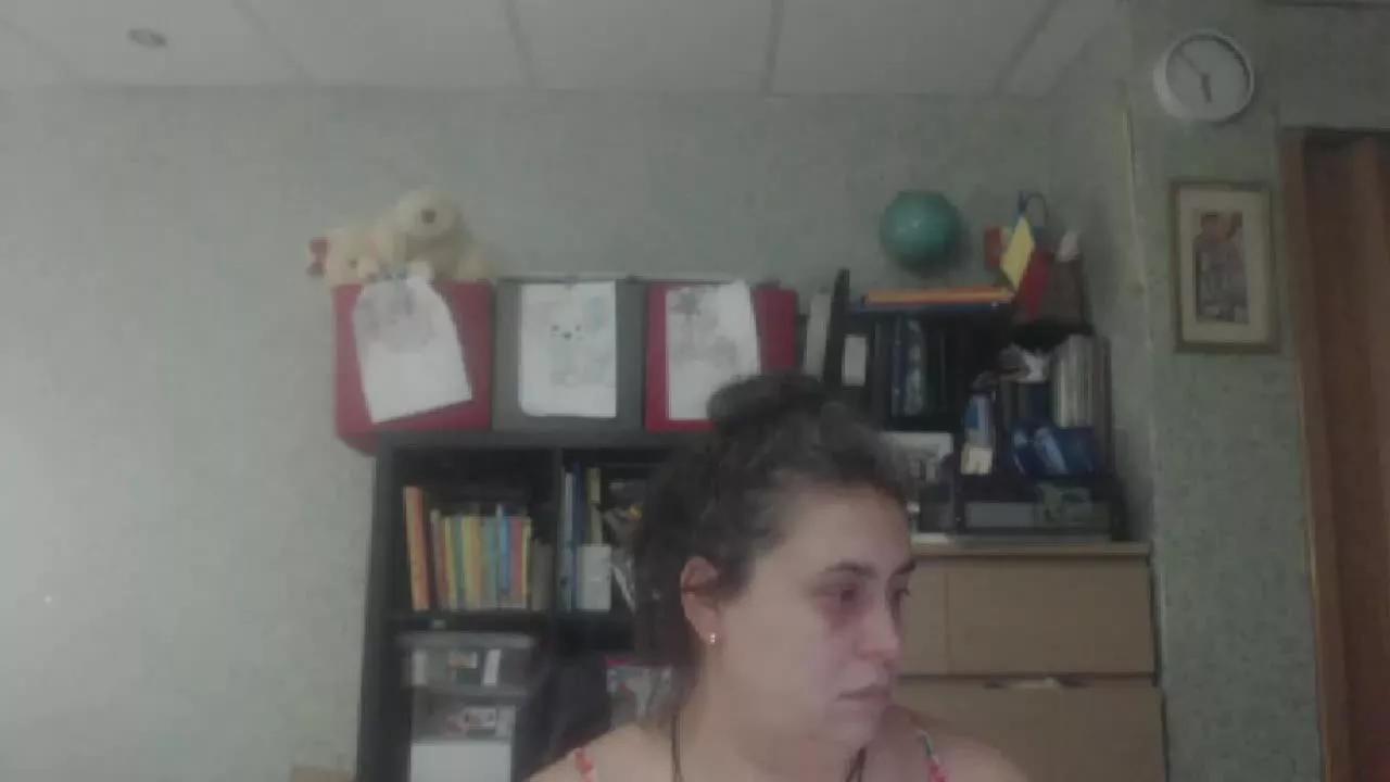 Offline mayalove6969 on Streamray