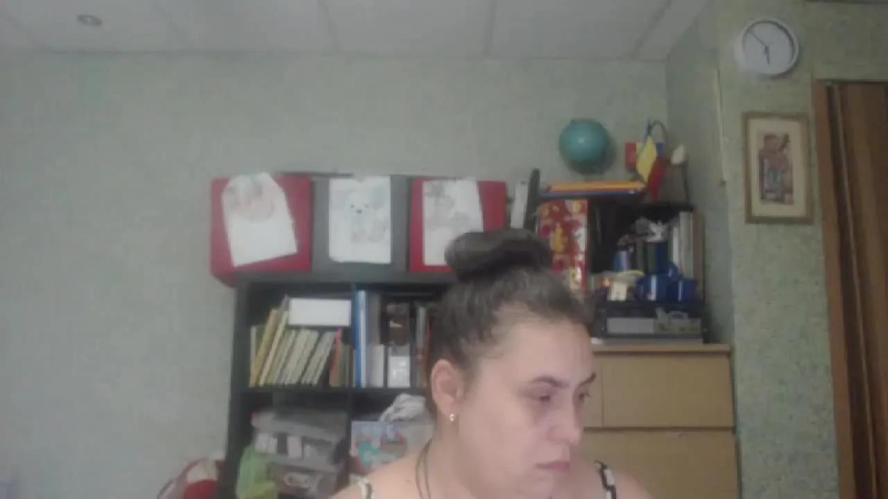 Offline mayalove6969 on Streamray