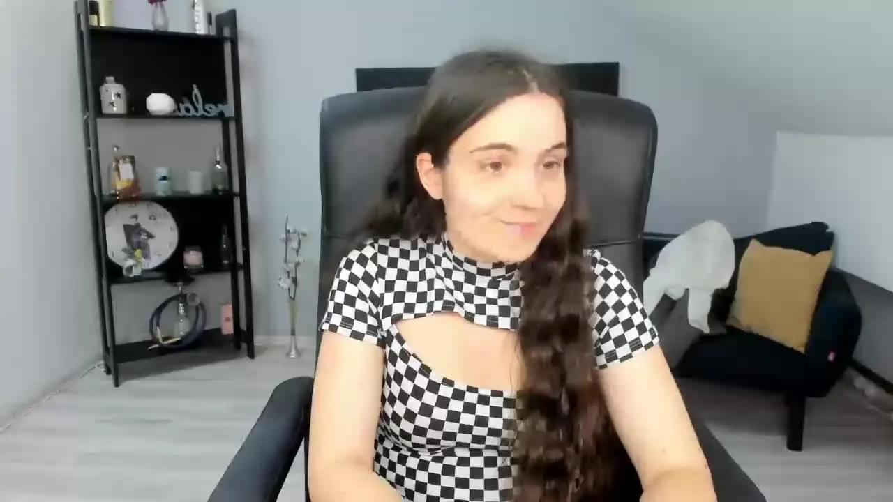 Offline MelissaWilliam on Streamray