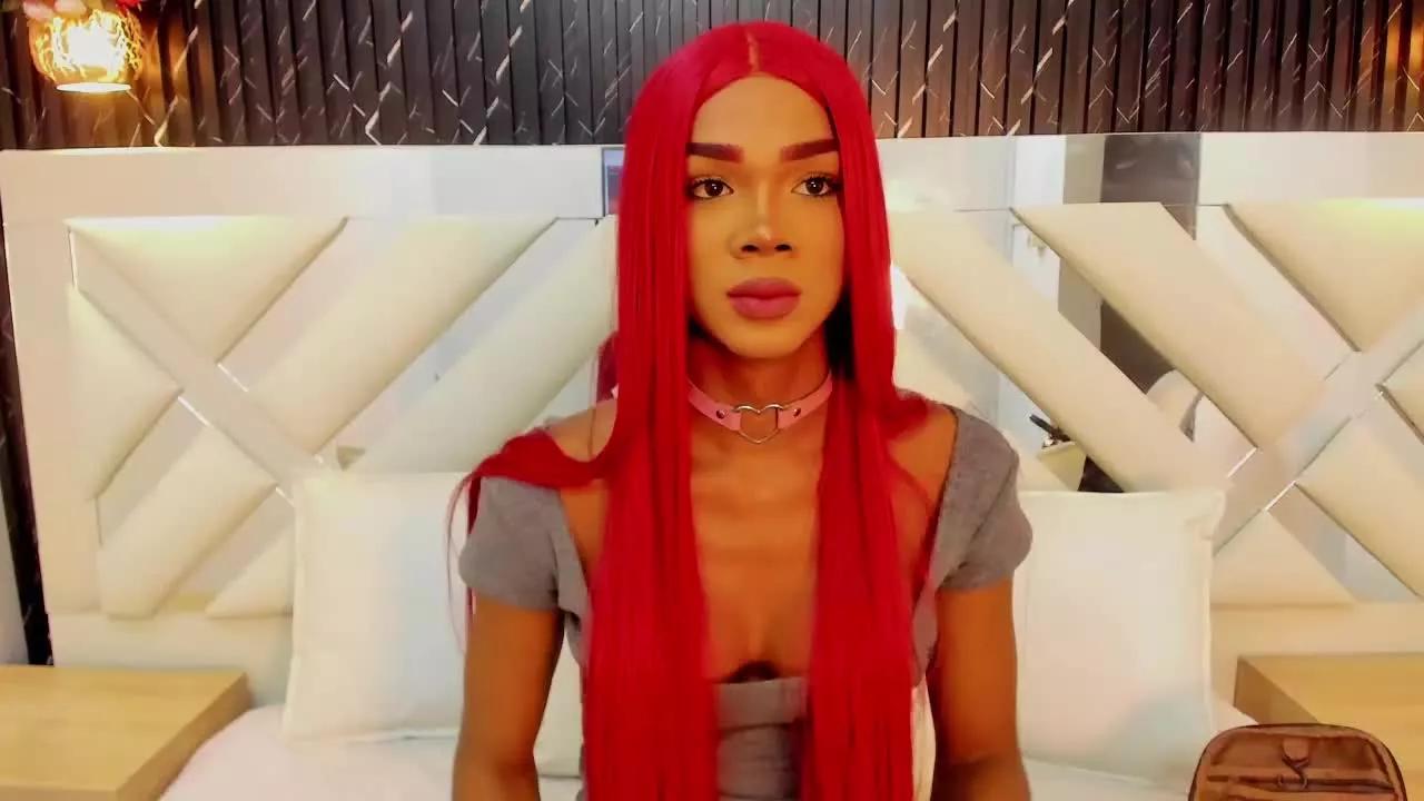 Offline Naomi_Steward on Streamray