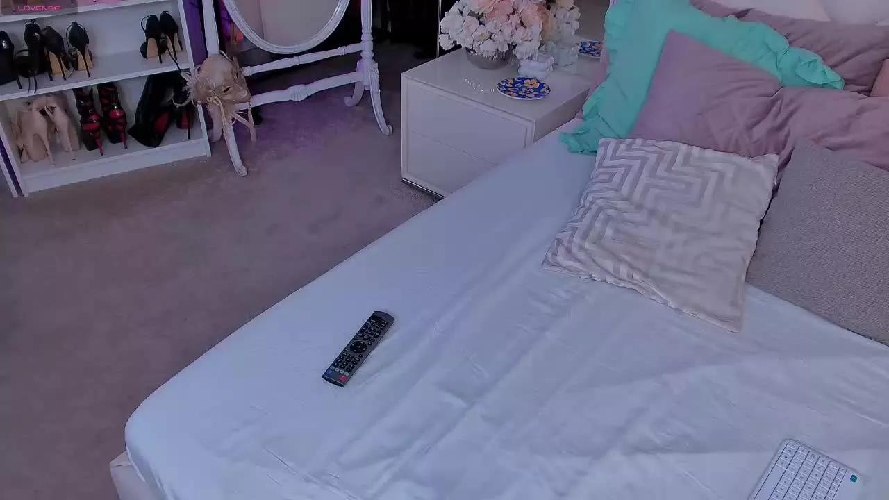 RebekaSage on Streamray 