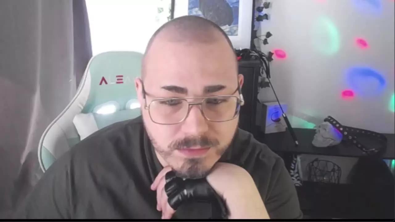 Offline SirxFabian on Streamray