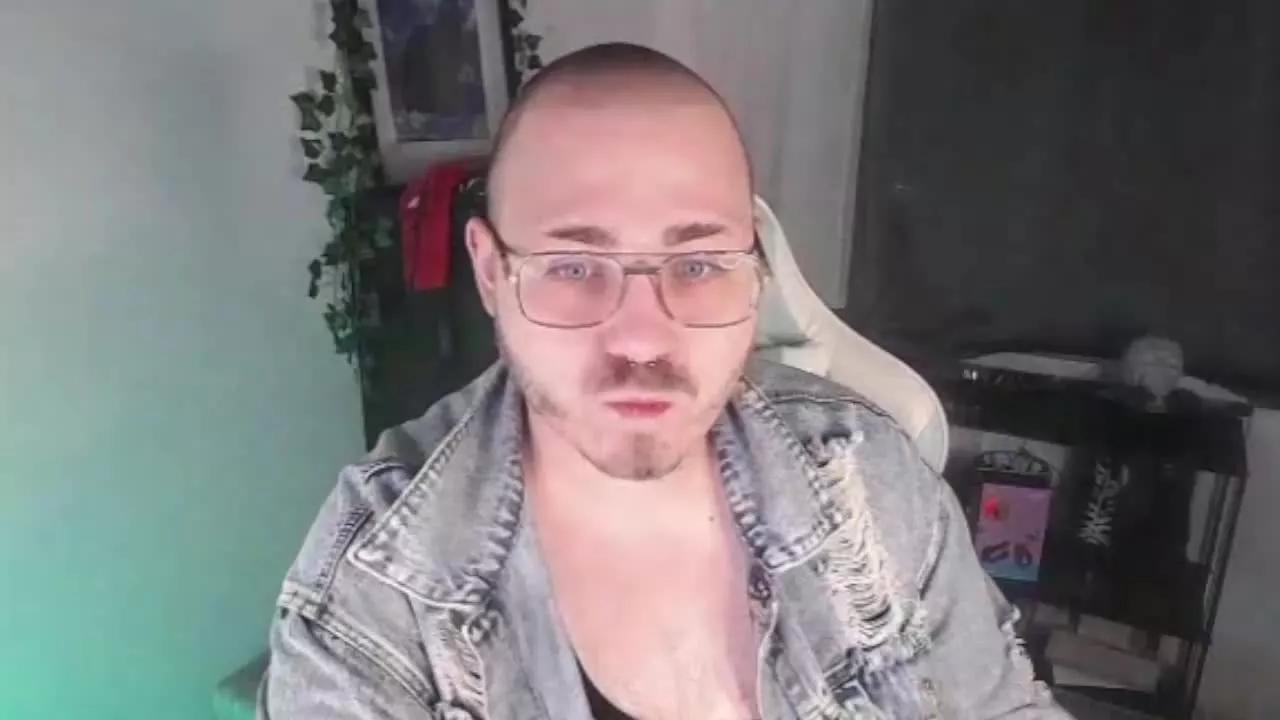 Offline SirxFabian on Streamray