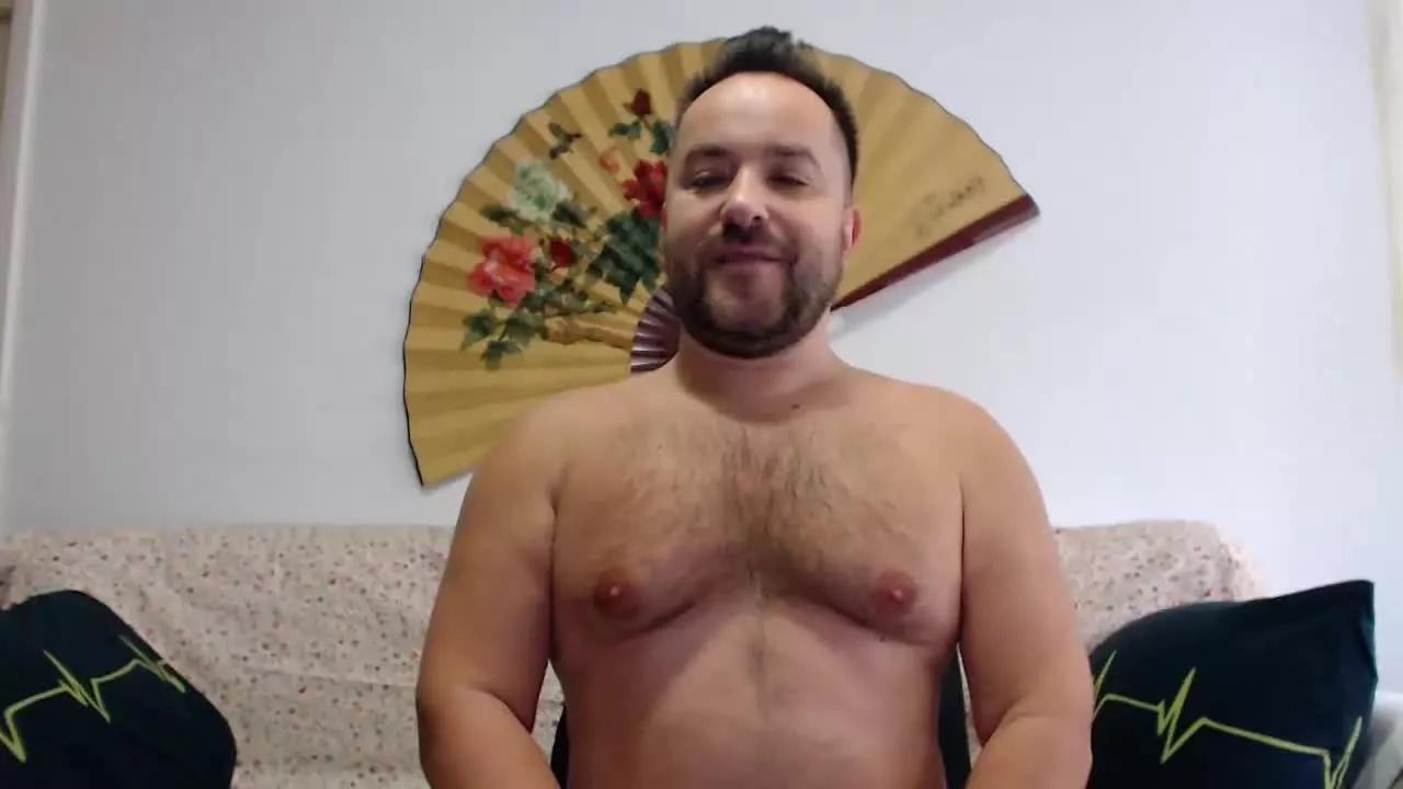 Group Stud10inch on Streamray