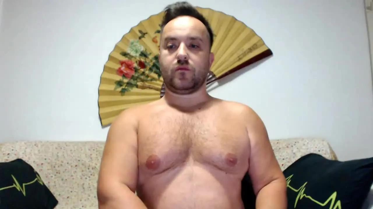 Group Stud10inch on Streamray