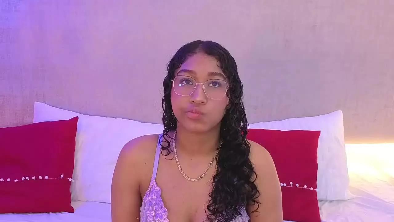 Offline Tamaralorens on Streamray