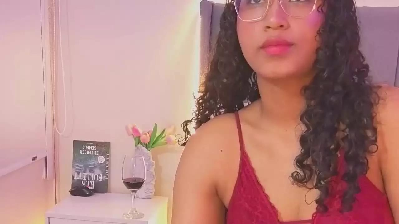 Offline Tamaralorens on Streamray