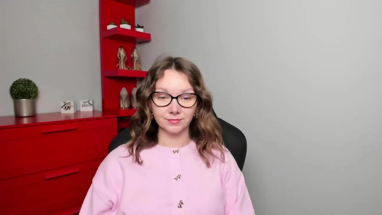 Offline ZOEcute on Streamray